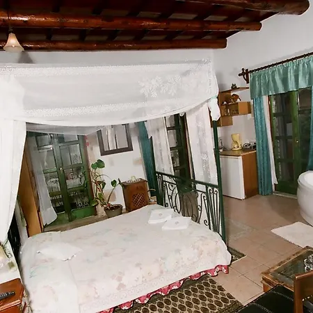 Ifigenia Trad.Rooms In Oldtown By.Marios Chania  Buitenkant foto