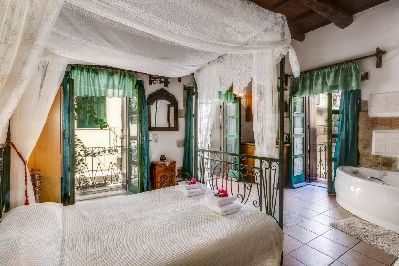 Ifigenia Trad.rooms In Oldtown By.marios בית אירוח *